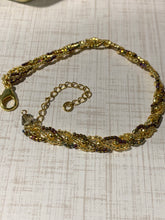 Load image into Gallery viewer, Two tone gold tones and hematite beaded bracelet
